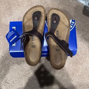 NIB Birkenstocks Gizeh Size 39 in Habana